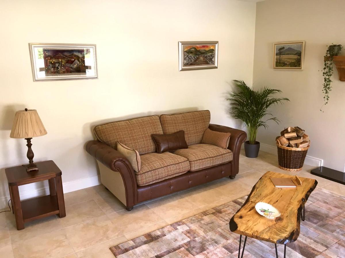 Mourne Country House Bed And Breakfast Кілкіл Екстер'єр фото