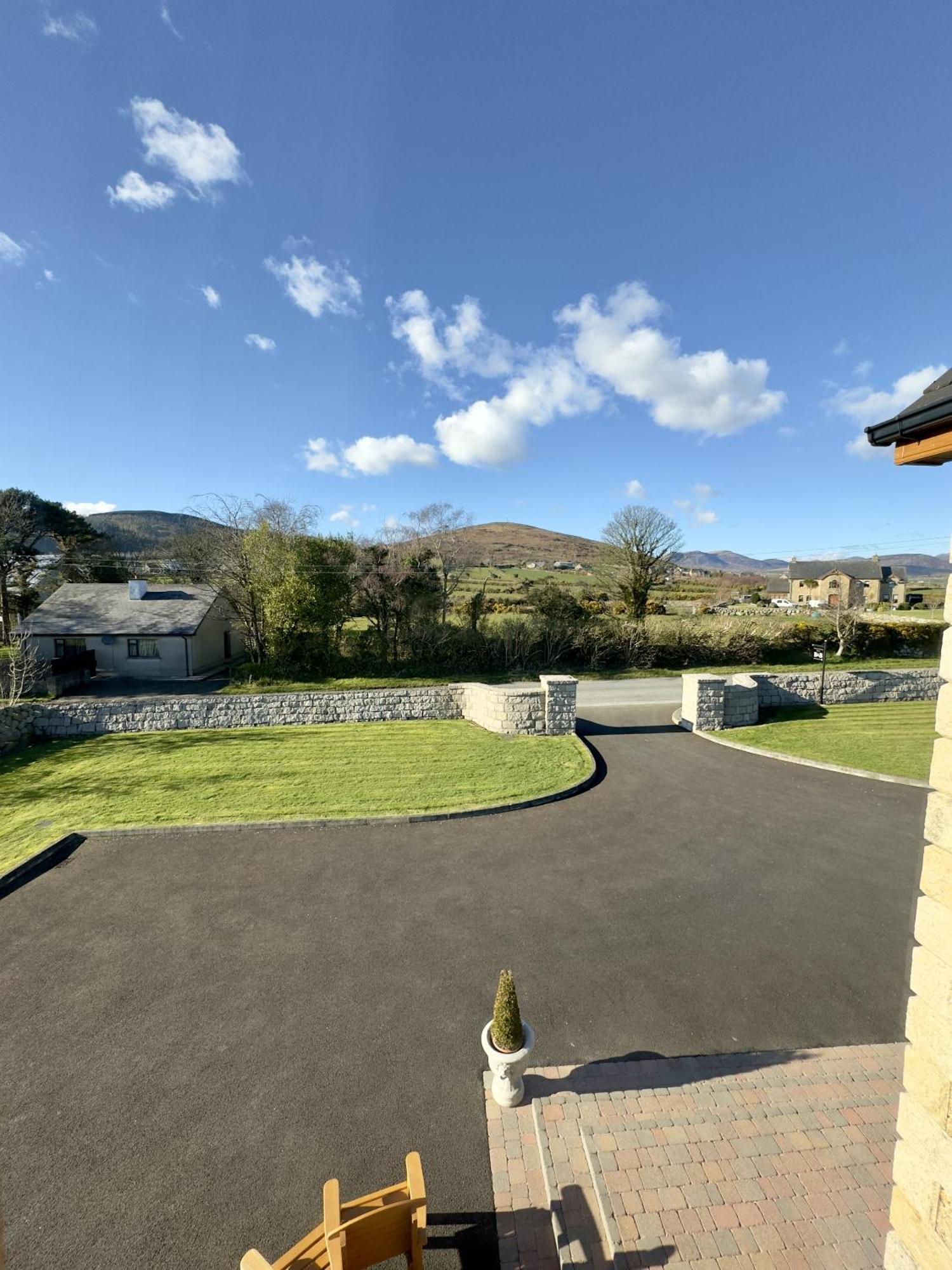 Mourne Country House Bed And Breakfast Кілкіл Номер фото