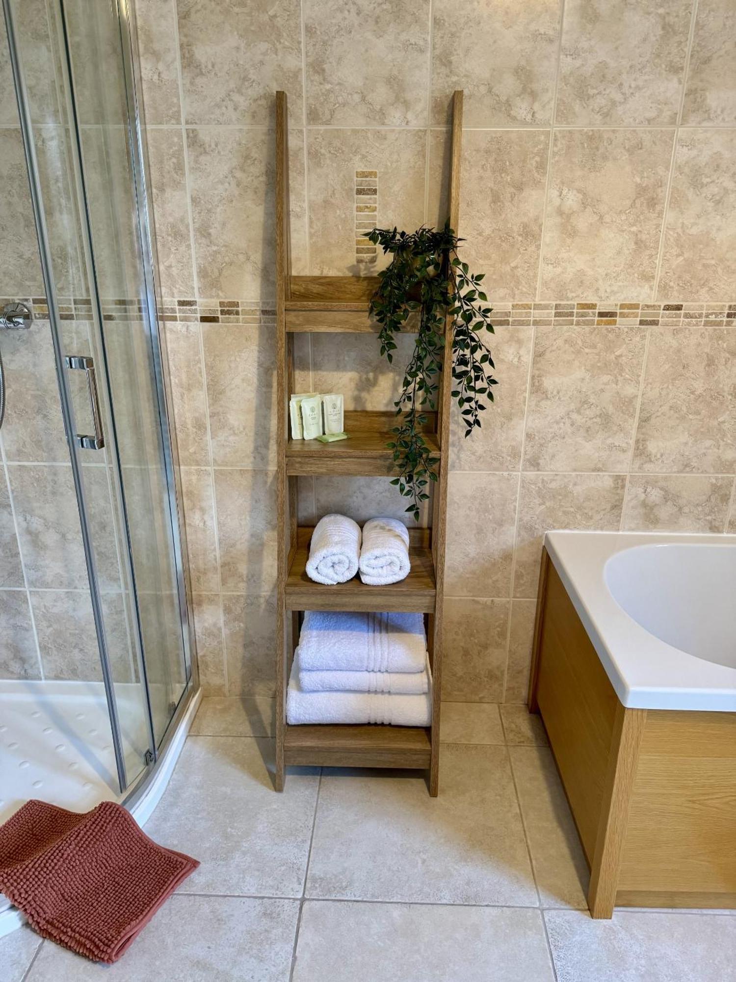 Mourne Country House Bed And Breakfast Кілкіл Номер фото