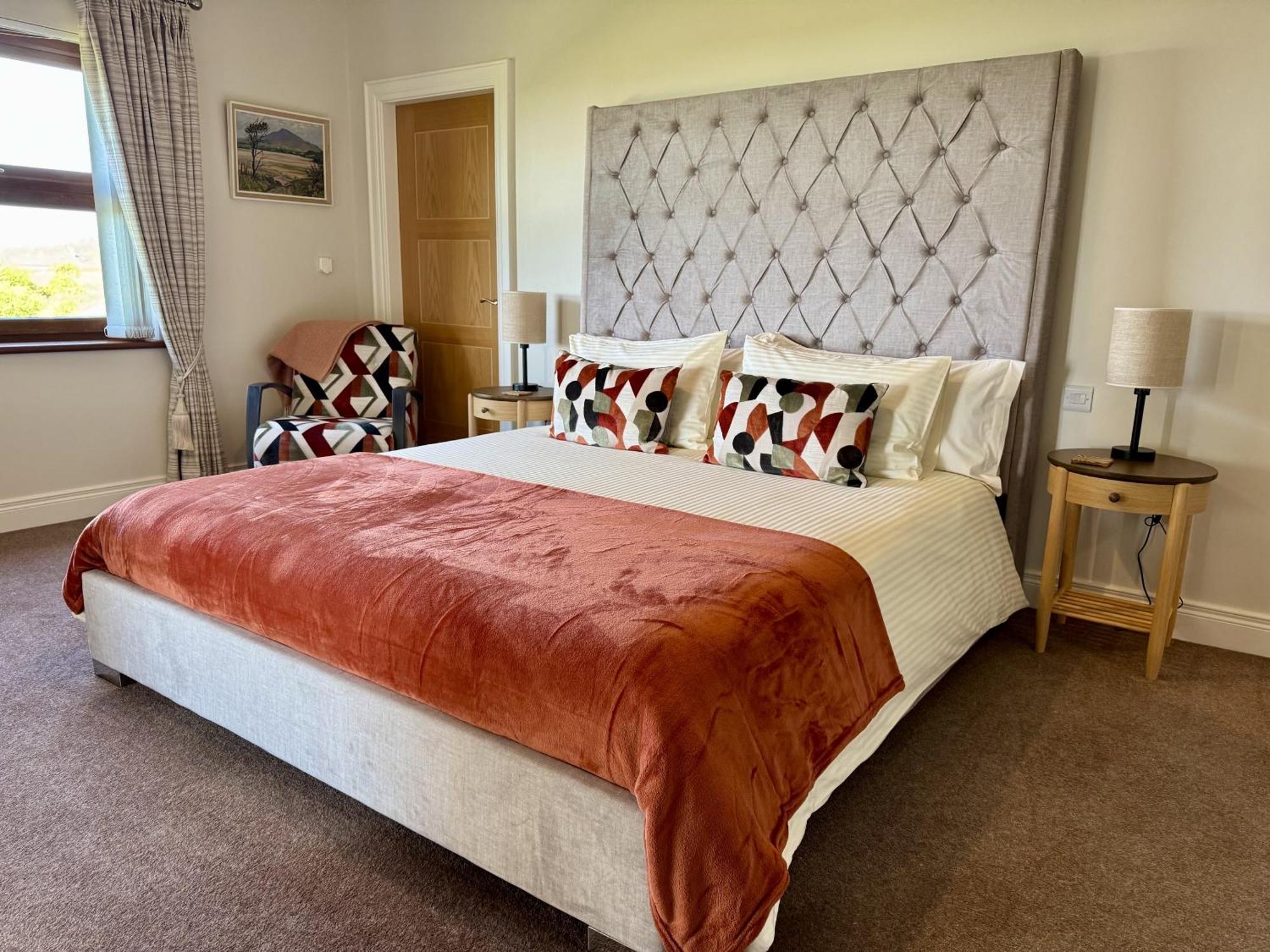 Mourne Country House Bed And Breakfast Кілкіл Номер фото